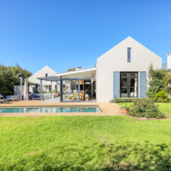 Constantia Hideaways - Strawberry Fields