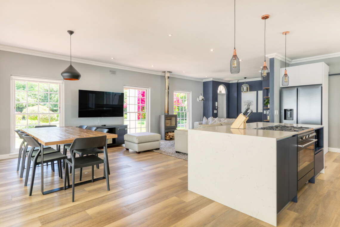 Constantia Hideaways - Leafsong Villa