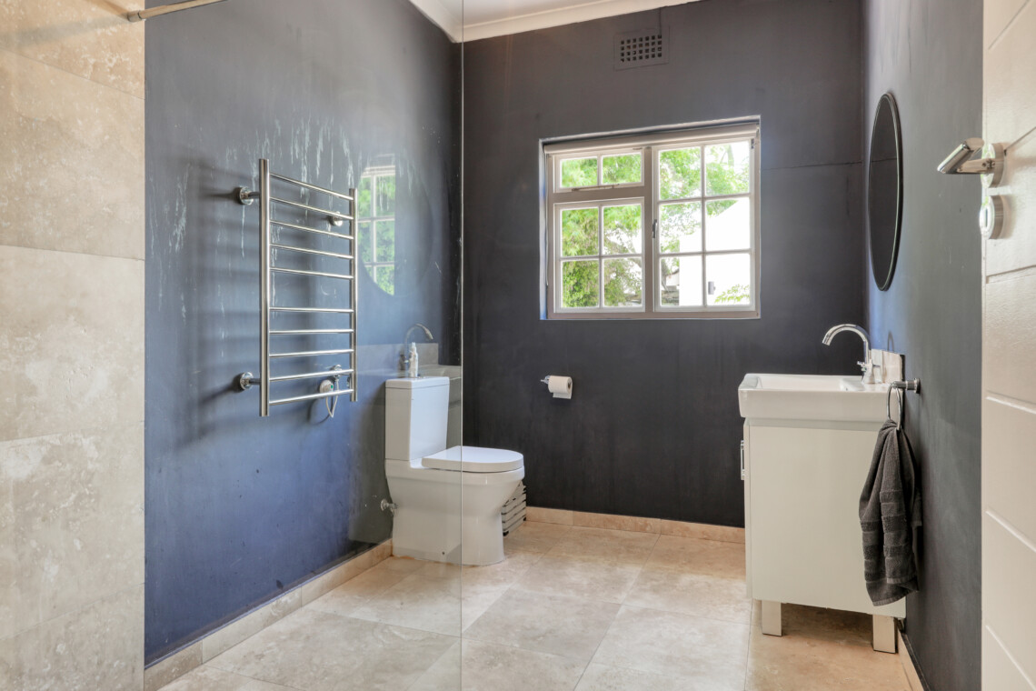Constantia Hideaways - Leafsong Villa
