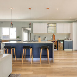 Constantia Hideaways - Leafsong Villa